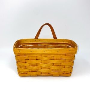 Longaberger 9 x 5 Hanging Basket 2002.